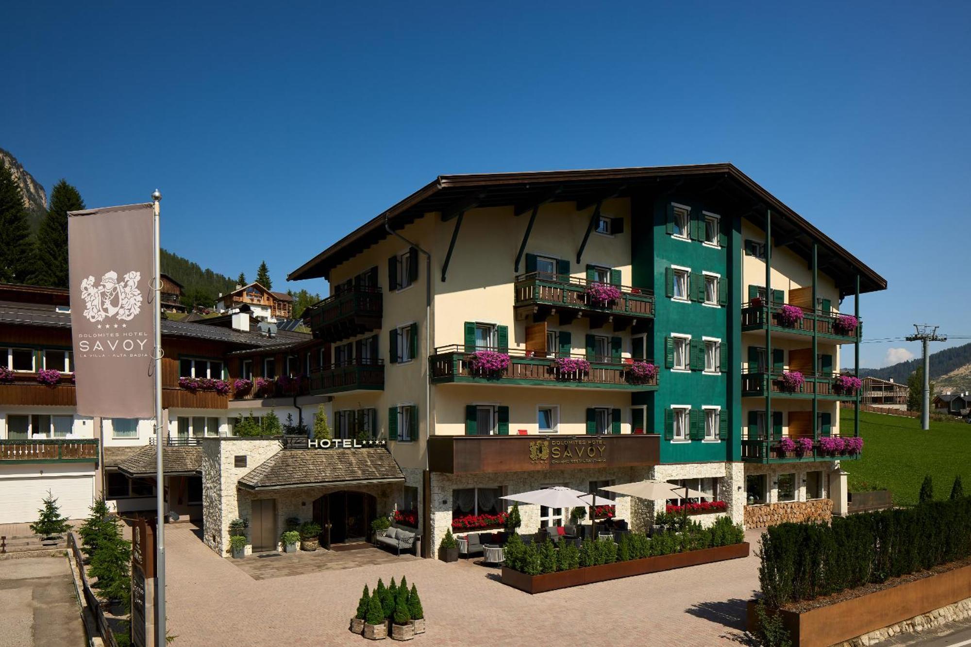 Dolomites Wellness Hotel Savoy La Villa  Bagian luar foto